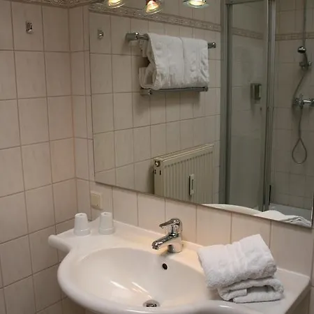 Atrium Hotel 3*