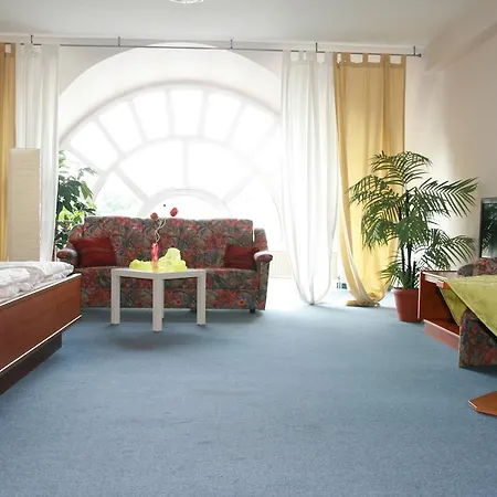 Hotel Atrium 3*