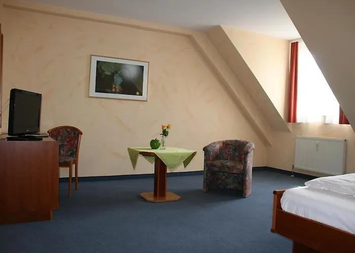 فندق Atrium Crimmitschau